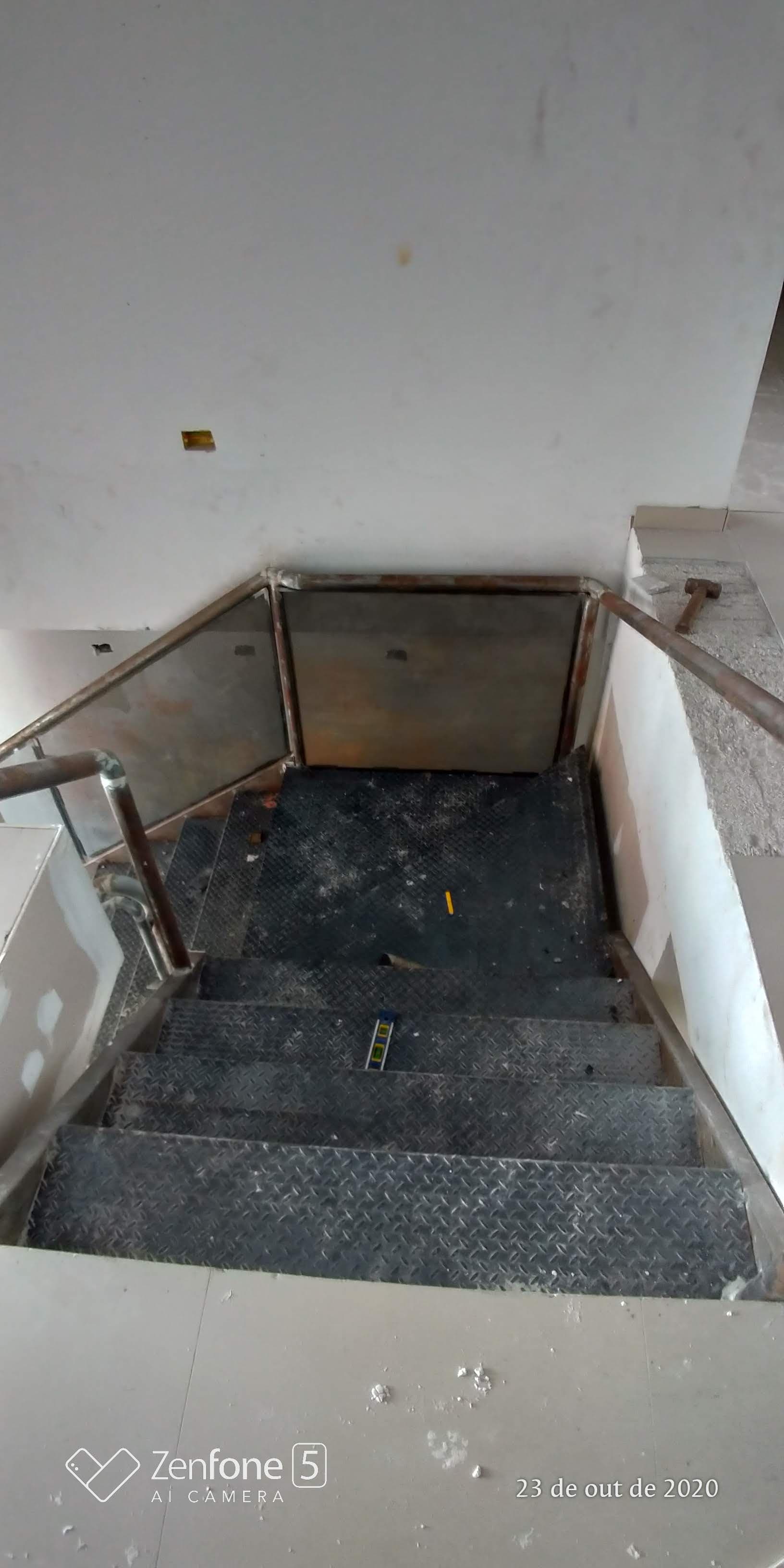 Escadas Metálicas Industriais NR-12 e AVCB - Acompanhamento Foto 16