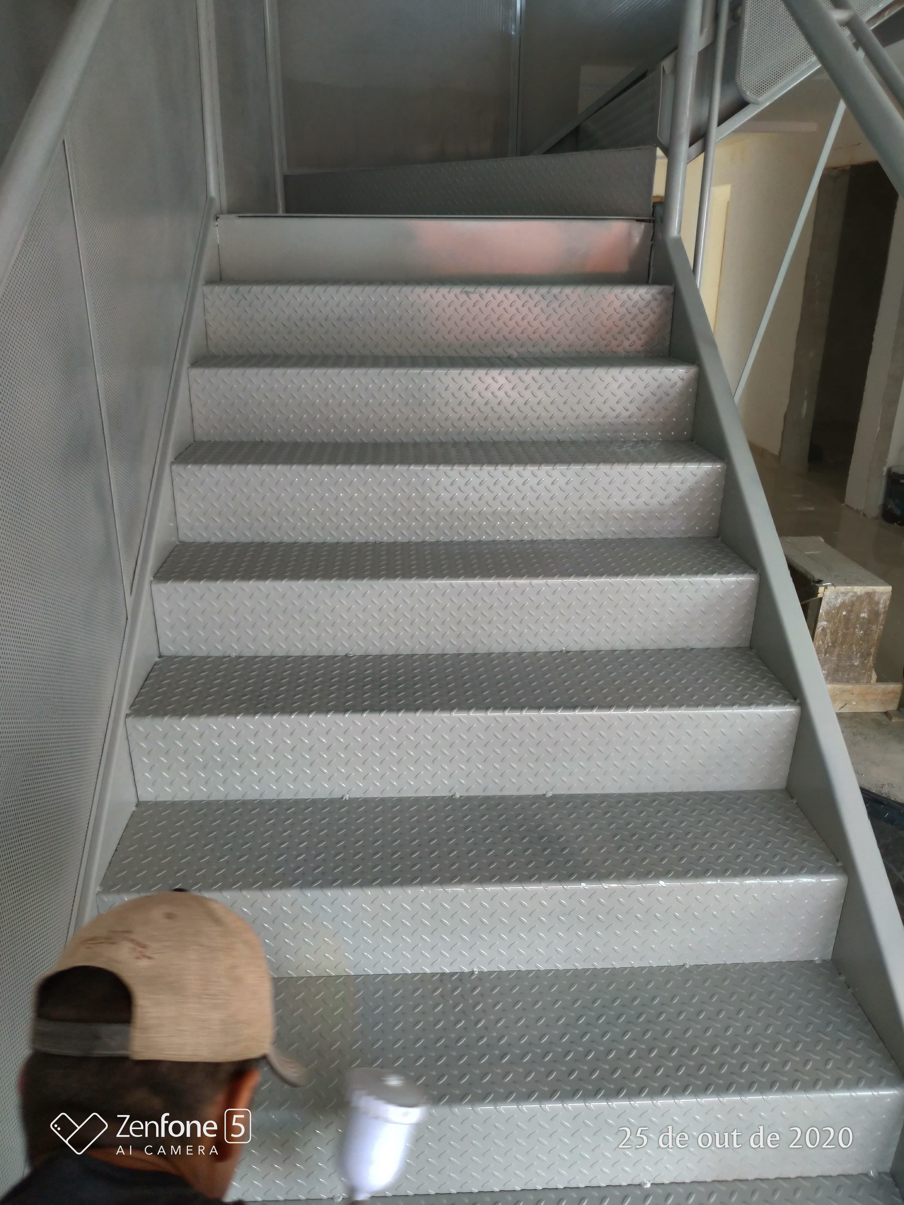 Escadas Metálicas Industriais NR-12 e AVCB - Acompanhamento Foto 19