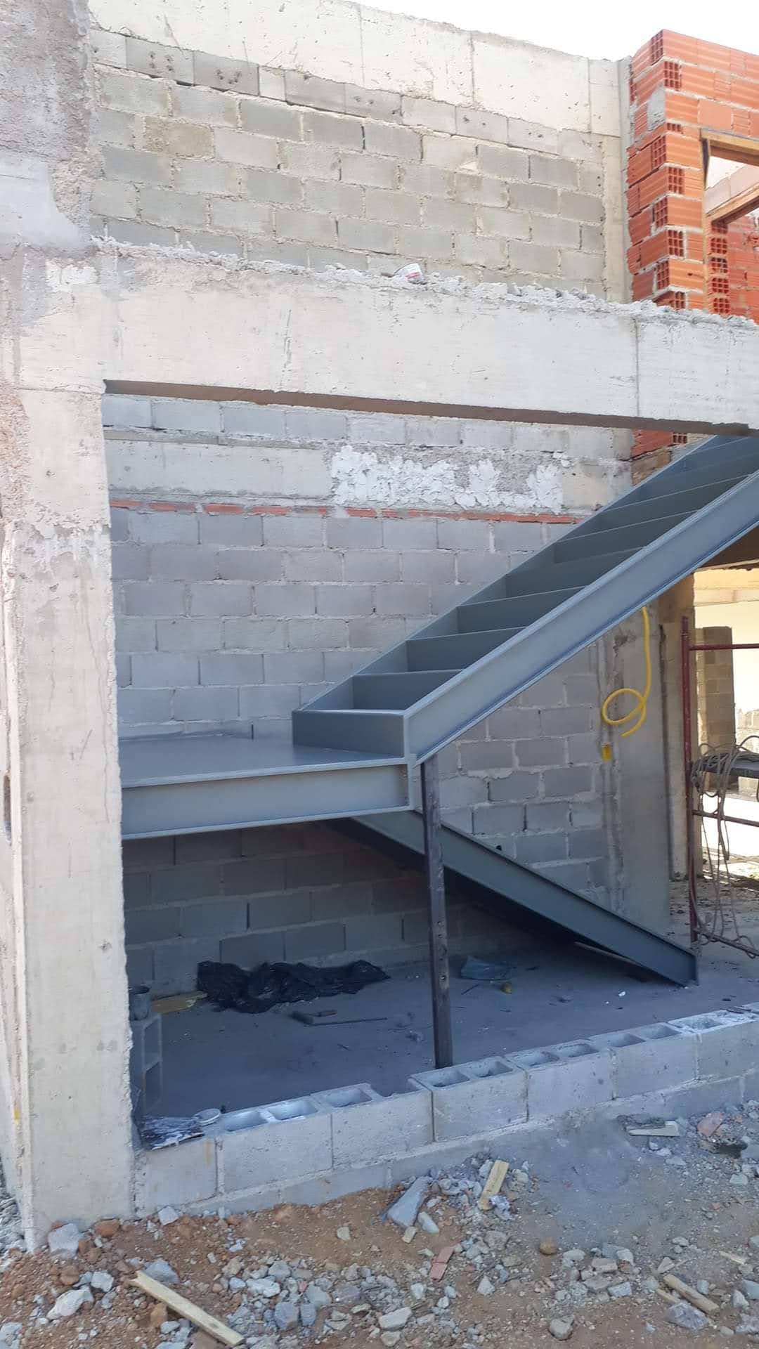 Obras Vivas de Mezanino Metálico Corporativo e Logístico - Acompanhamento Foto 13