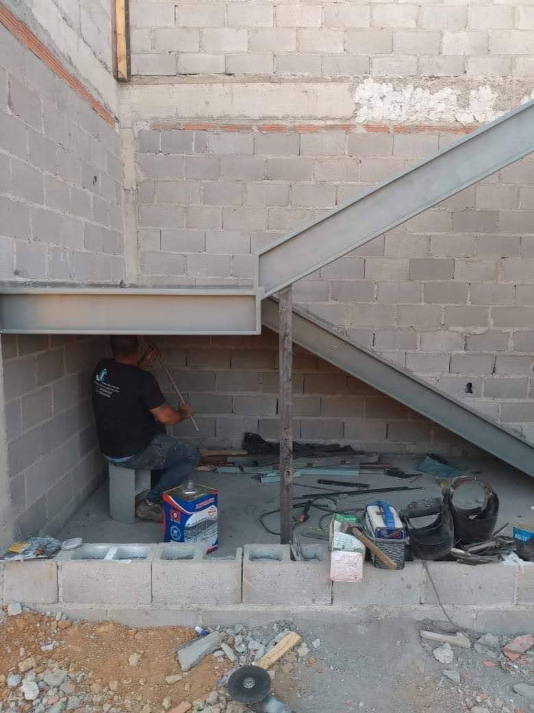 Obras Vivas de Mezanino Metálico Corporativo e Logístico - Acompanhamento Foto 16