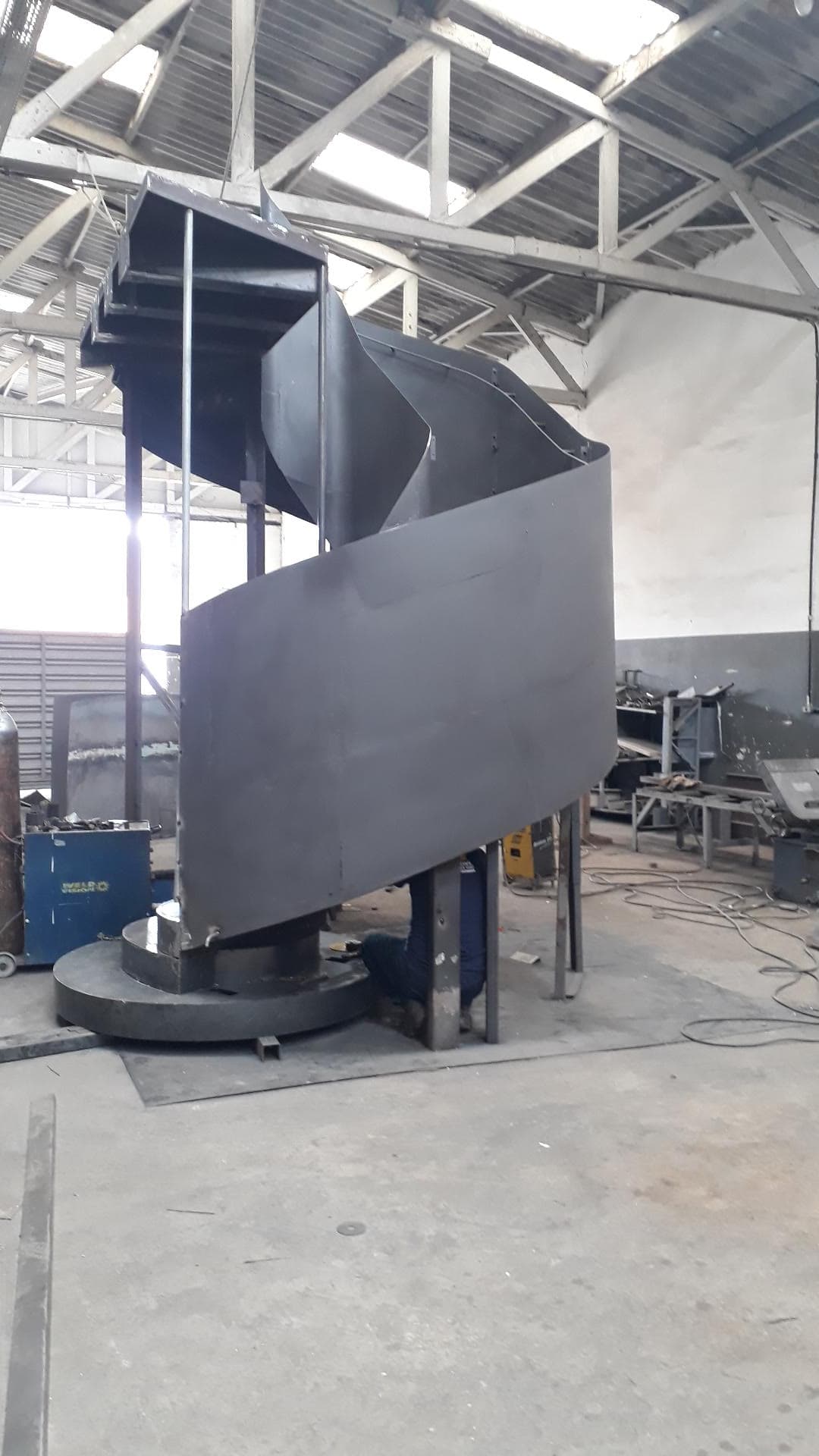 Caldeiraria Completa Projetos Metálicos Avançados Especiais - Acompanhamento Foto 15