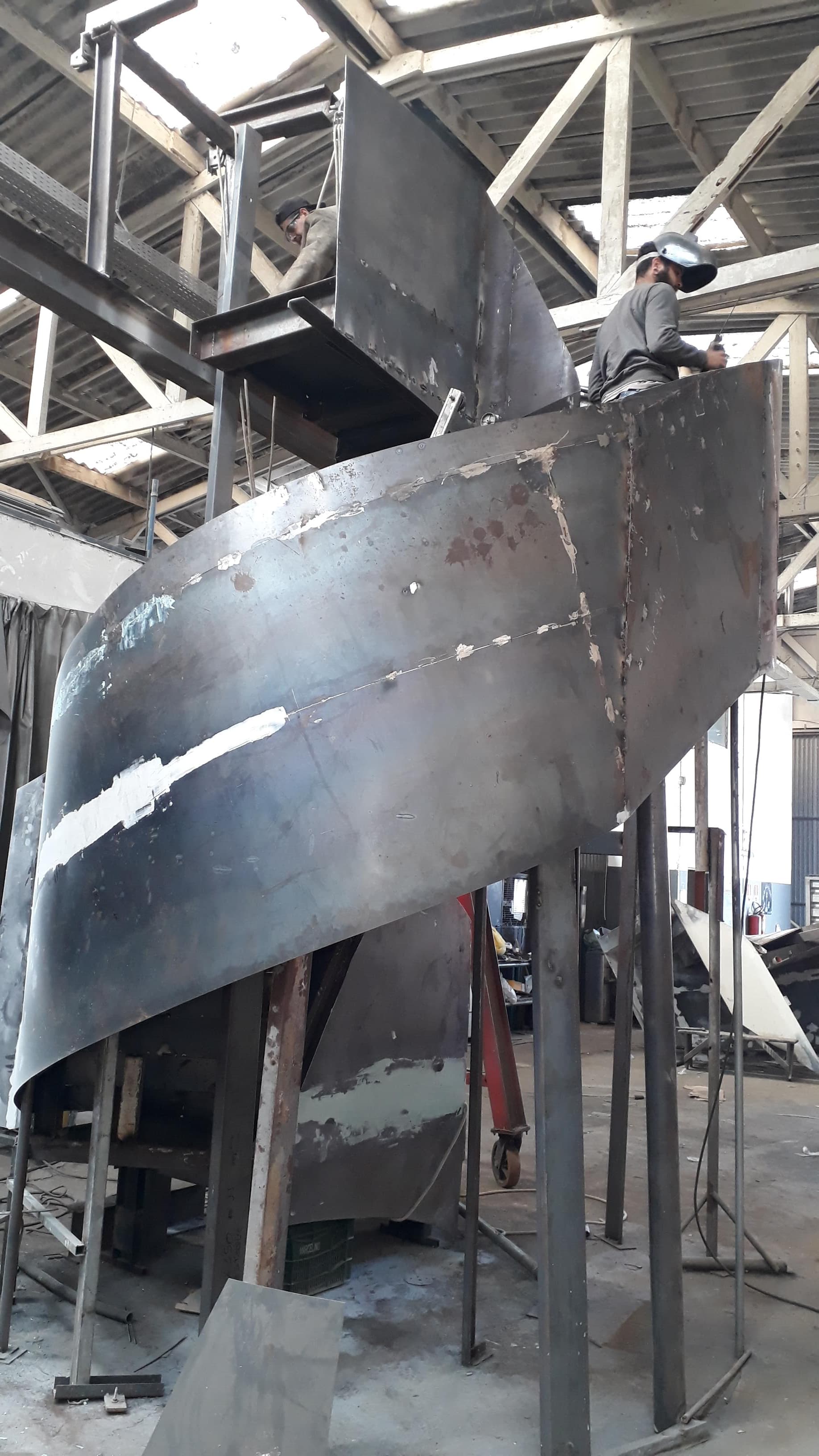 Caldeiraria Completa Projetos Metálicos Avançados Especiais - Acompanhamento Foto 27