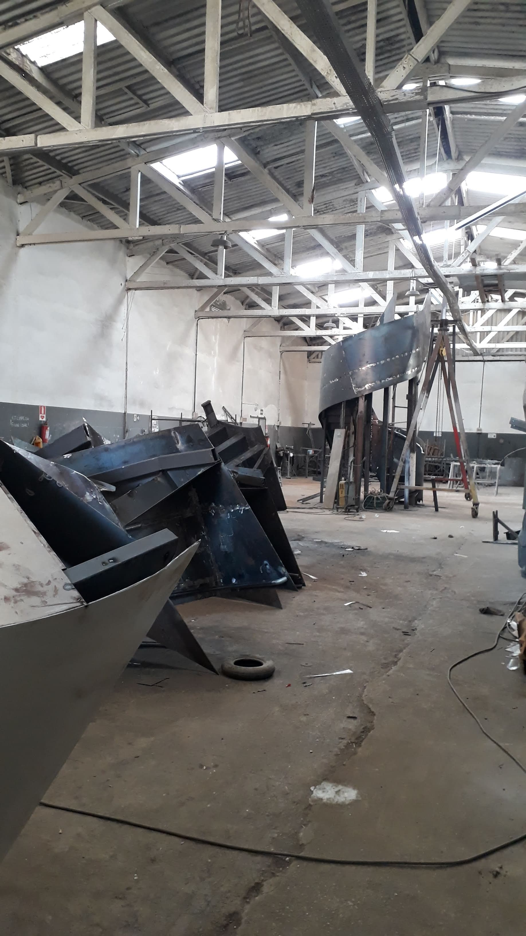 Caldeiraria Completa Projetos Metálicos Avançados Especiais - Acompanhamento Foto 28